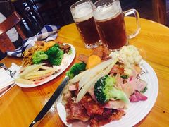 -皇冠自酿啤酒坊(中国红街5号楼店)