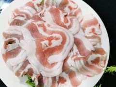藏家猪五花肉-藏味八珍特色火锅