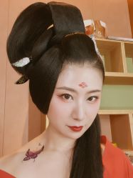 -盘子女人坊古装写真摄影(南京总店)