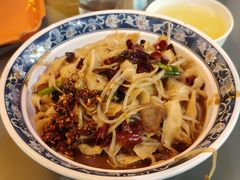 -荷园一餐厅