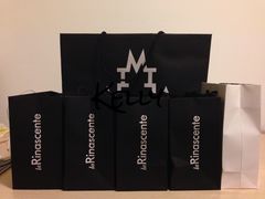 -文艺复兴百货(米兰大教堂广场店)