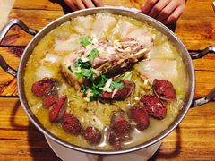 -闯关东东北农家菜(崂山石老人店)