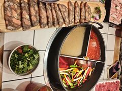 -热火朝天鲜切牛肉火锅(南强街巷店)
