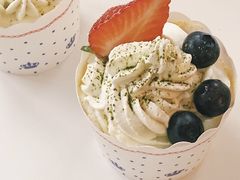 草莓杯子蛋糕-星巴克(天津SM城市广场店)