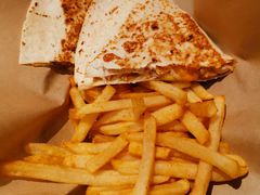 鸡肉爱芝士烤饼-Taco Bell 塔可贝尔(东方明珠店)