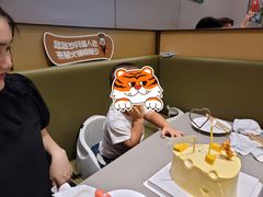 -海底捞火锅(杭州萧山宝龙广场店)