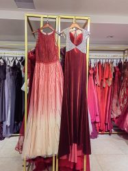 点击看大图 -月月婚纱礼服仓储店(王府井店)