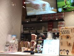 -DQ·蛋糕·冰淇淋(大宁国际商业广场店)