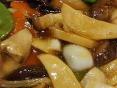 -潮庭港式茶餐厅·熊仔奶茶(同济广场店)