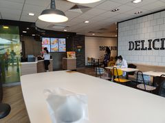 -麦当劳(西站店)