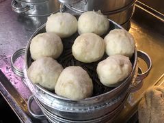鲜肉包子-梁憨包(南岸回龙湾店)