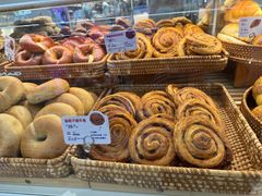 -红星前进面包牛奶公司(君太店)