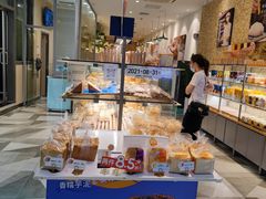 面包甜点陈列柜-BreadTalk面包新语·烘焙蛋糕(星河城店)