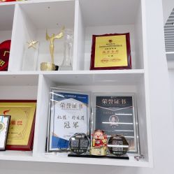 -七彩虹美甲美睫 半永久