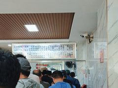 -闫家驴肉火烧(五四店)