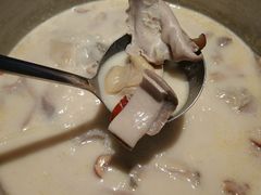 -煲宫猪肚鸡(晶品店)