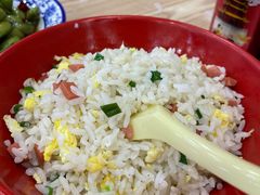 -江城燕子大排档(江汉路步行街店)