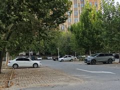 -天宫院地面停车场