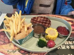 -尊品牛排(高能广场店)