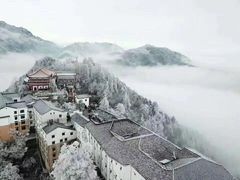 -九华山风景区月身宝殿