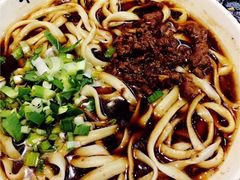 招牌酱香卤肉面-平娃三宝烧烤·面食(南小街店)