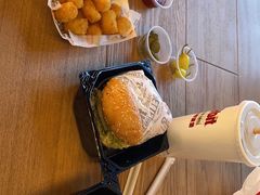 -The Habit Burger Grill 哈比特汉堡(复兴soho店)