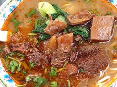 -金杨拉面王小吃面馆·牛三宝面·红烧牛肉粉
