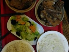 -万和春排骨砂锅米饭(湖北路店)