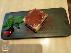 -必胜客(WOW西丽店)