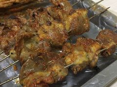 -亨利烧烤(理想山店)