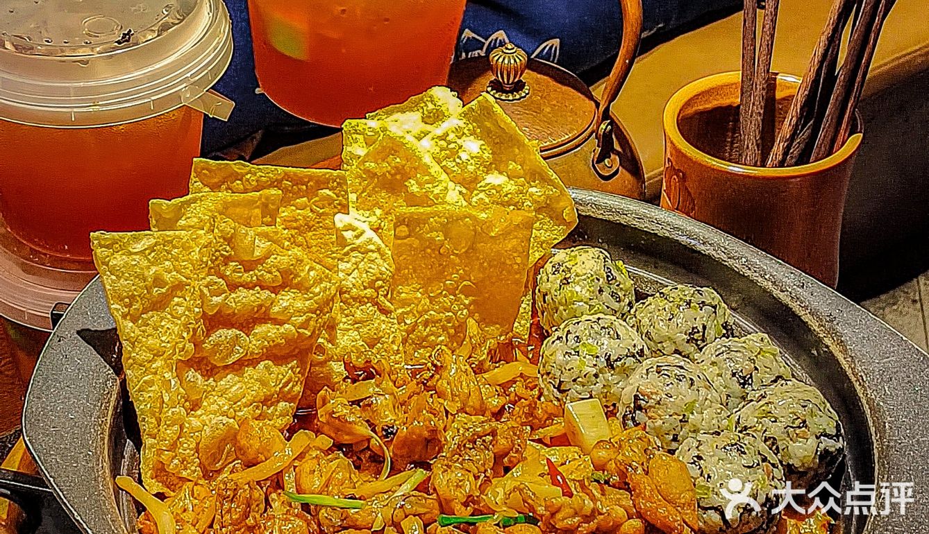 人均50r螺蛳粉牛蛙锅太好吃啦！！