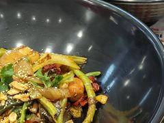 -醉人椒麻辣香锅(王府井喜悦店)