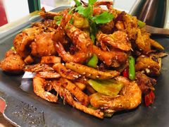 -炭舍干锅·烤鱼(扬名广场店)