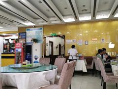 大堂-清真·胖妈妈手抓餐厅(甘南路店)