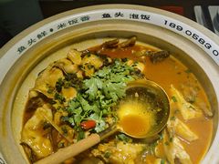 -魏铭鱼头捞饭(晋阳路店)