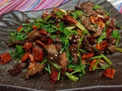 -香巴拉云南餐厅(华莱坞店)