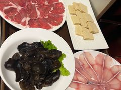 -天宜隆蘑菇宴火锅(石景山旗舰店)