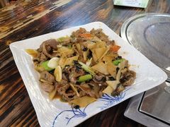 -老崇左特色风味食馆