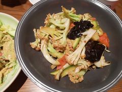干锅花菜-吕氏疙瘩汤·新鲁菜(济南万象城店)