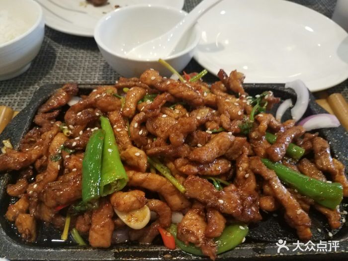 巷陌人家(力旺莫里诺斯店)孜然肉筋图片 第1张