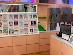 -4iNLOOK美瞳店(中山公园龙之梦店)