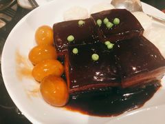 嘉府溏心鸽蛋红烧肉-上海苏宁宝丽嘉酒店·嘉府壹号中餐厅