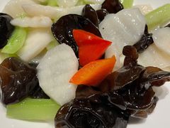 黑木耳炒淮山西芹-闽和南(深圳万象城店)