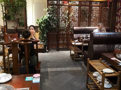 大堂-亿诣蝎府炸酱面羊蝎子火锅(酷车小镇店)