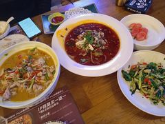 -爱啤精酿·民谣酒馆(滨江店)