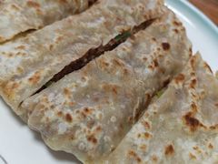 -溢心园香河肉饼总店