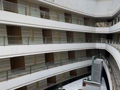 -上海滴水湖皇冠假日酒店