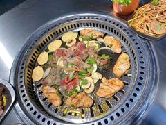 -马路牙子烧烤音乐酒馆(望京店)