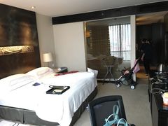 -青岛海尔洲际酒店