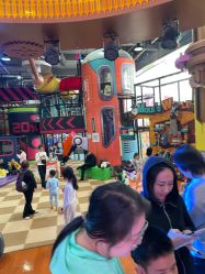 -欧酷世界动力星球(王府井奥莱UP TOWN店)